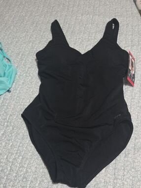 TYR Black One-Piece Swim Suit - Women's